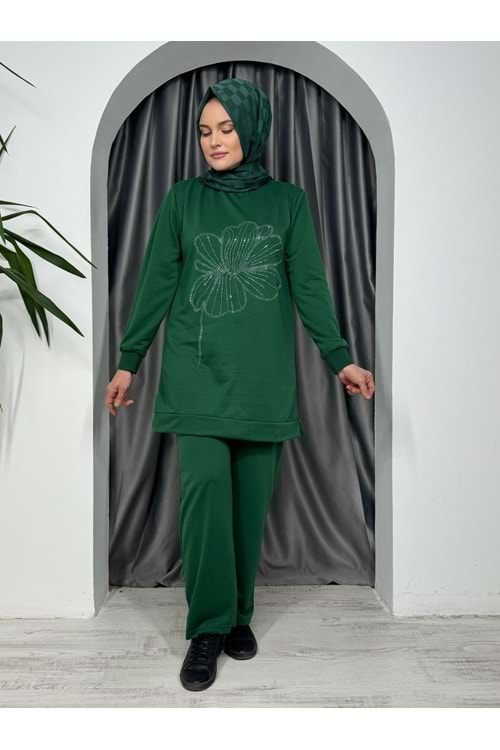Yonca Desen Takım 1112 TK - Zümrüt Yeşili - 38-40